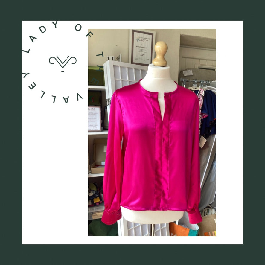 Blouses and shirts made to measure